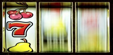 Multi-camera view of pdtogel Casino Hold'em live studio with dealer and card display